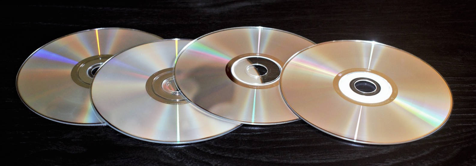 写真保存】cdとdvdの違いは？種類・容量・メリットを解説！ | Leawo 